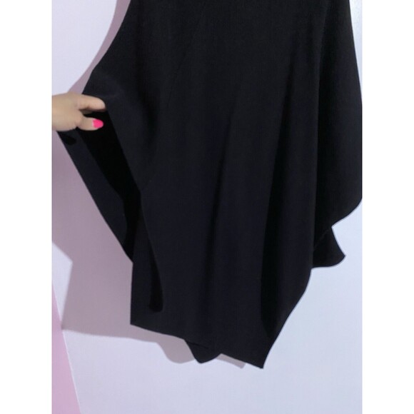 Zara Knit Poncho S Black Blanket Cape Shawl Wool Blend Old Money Boho Oversized - Picture 6 of 9